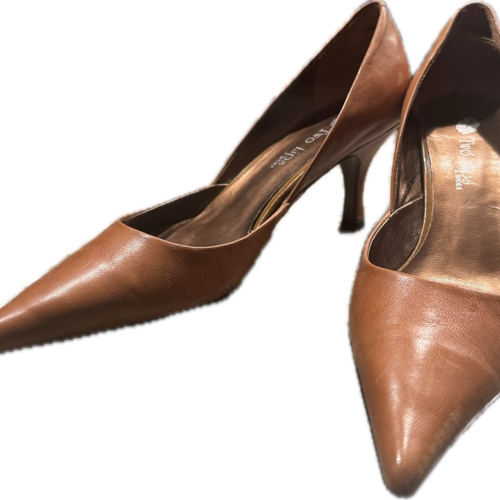 Two Lips Tan Leather Heels